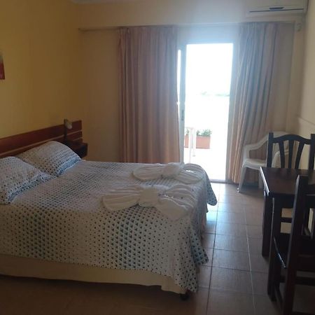 Hotel La Bahia Federación Extérieur photo